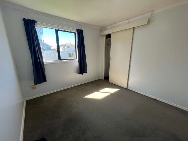 24A Netherlands Avenue Kelston_3
