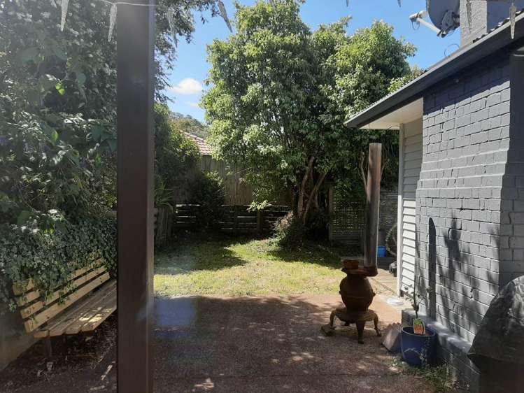 51 South Lynn Road Titirangi_10