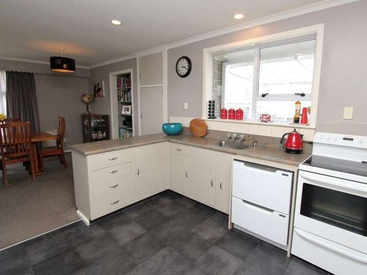 137 Belt Road Allenton_10