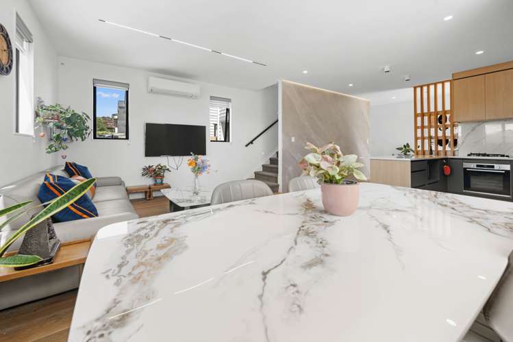 6a Raeben Avenue Hillcrest_9