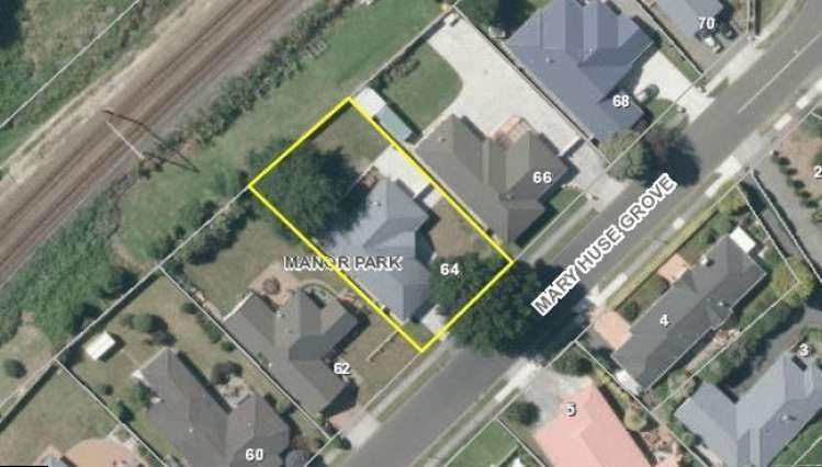 64 Mary Huse Grove Manor Park_20