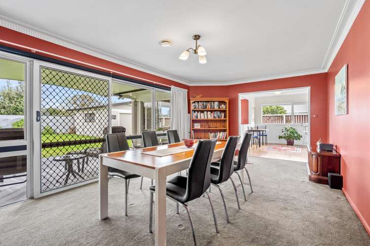 9 Carlton Crescent Kamo_5