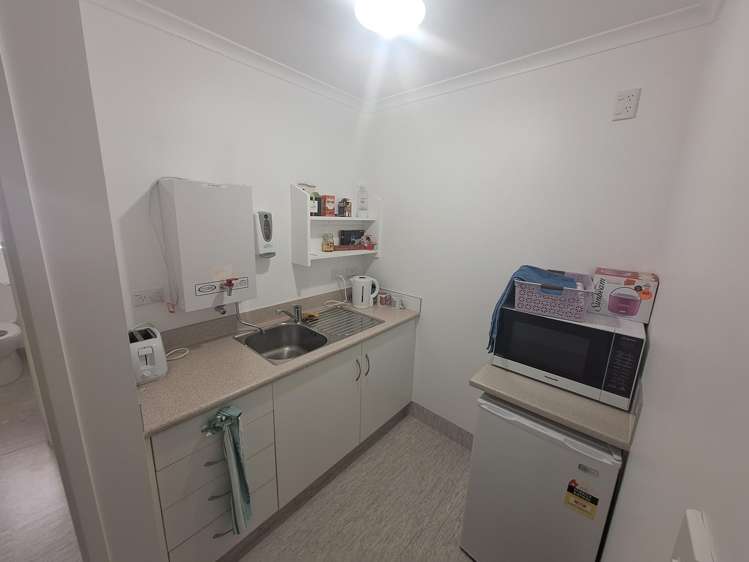 341-347 Broadway Stratford_3