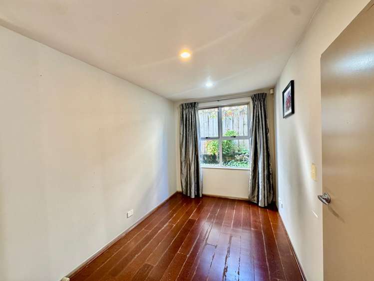 7 Kimber Hall Avenue Mount Roskill_7