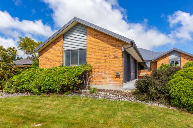 19 Hasendene Drive Lincoln_23