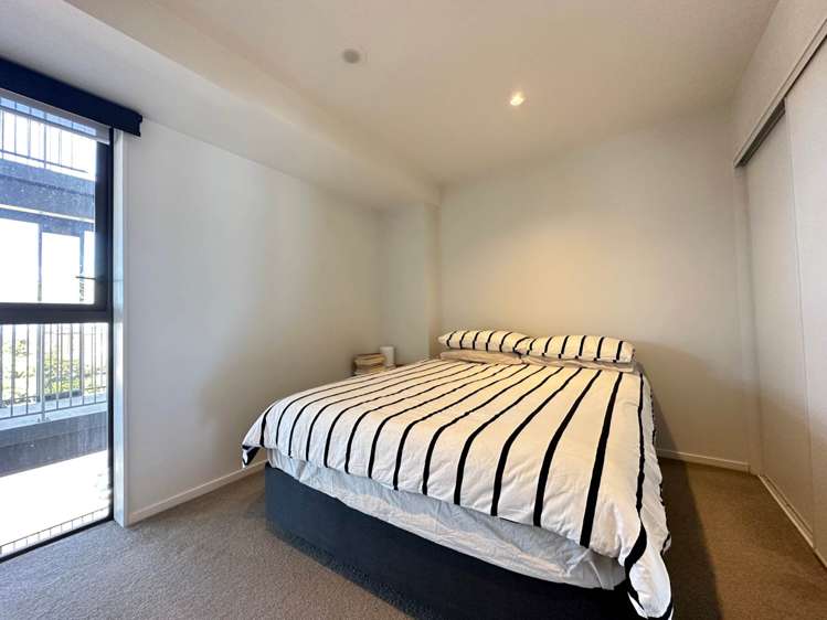 202/4 Bluegrey Avenue Stonefields_3