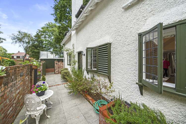 56a Barton Road Heretaunga_17