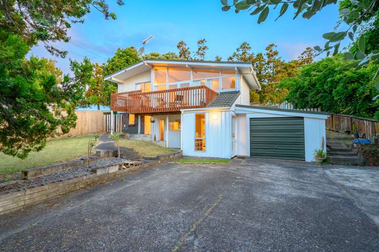 17 Freyberg Place Howick_22