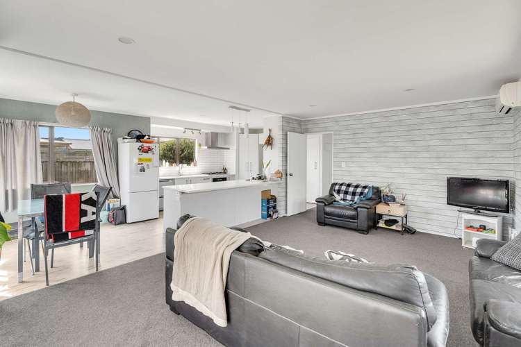 14 Cholmondeley Crescent Whitianga_8