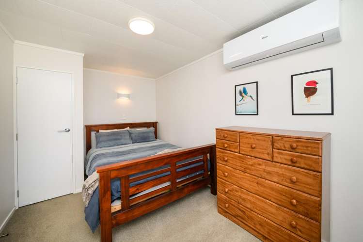 181a Amberley Avenue Highbury_10