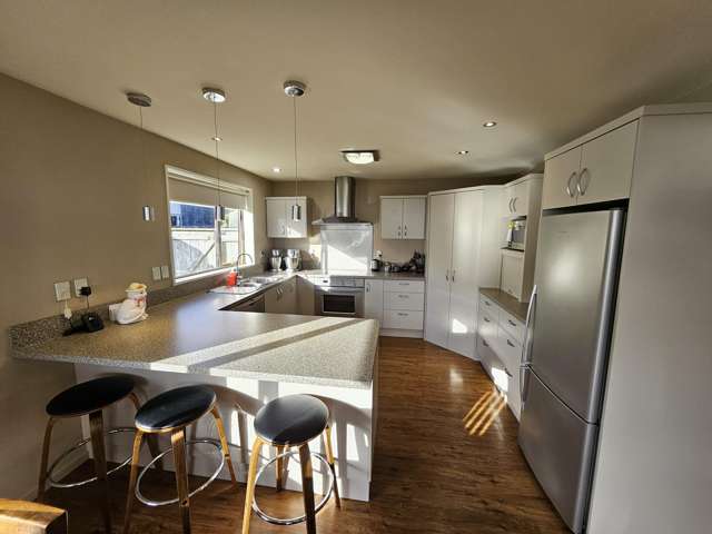 21 Karoro Place Karoro_2