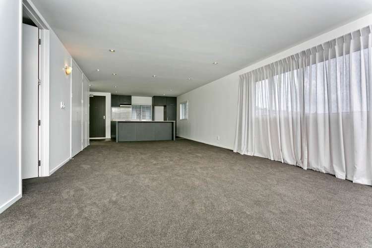 305/252 Centreway Road Orewa_6