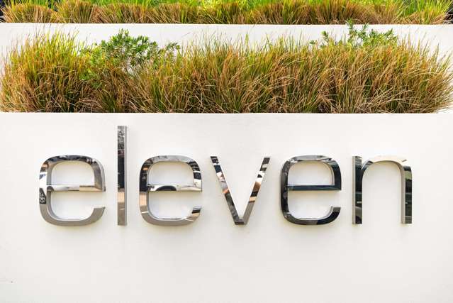 Corner Position With Views, At The Mt