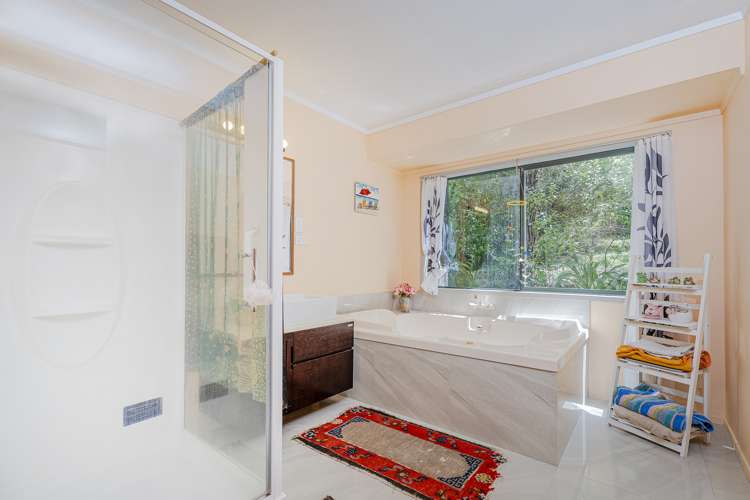 2 Pohutukawa Grove Whitianga_21