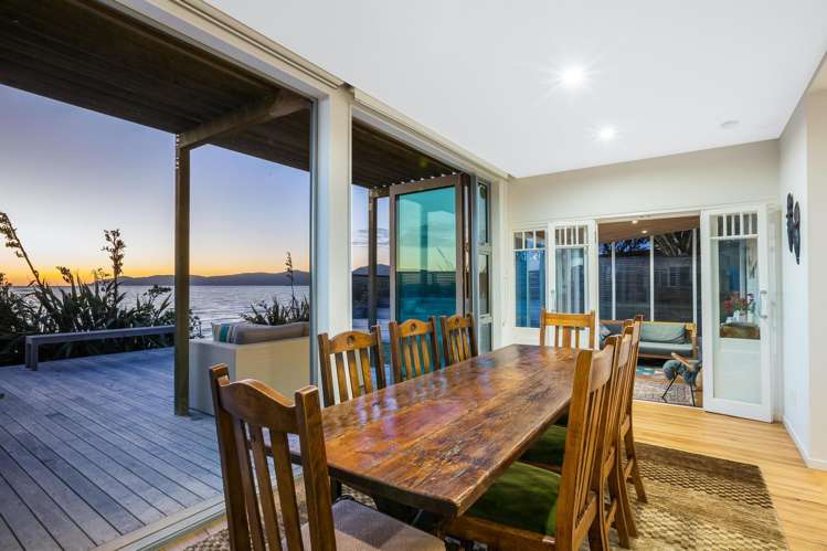305 Rosetta Road Raumati Beach_16