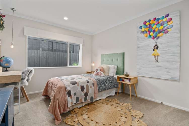 12 York Terrace Riverhead_13