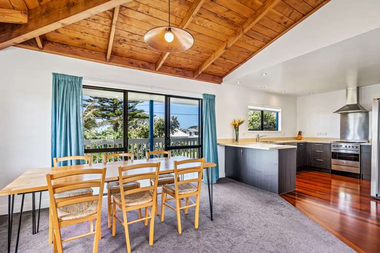 9 Hall Road Pataua_14