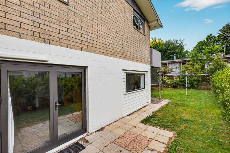 1/16 Sunset Street Hilltop_21