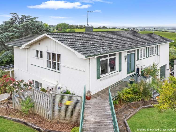 62 Halcolmbe Road Feilding_24