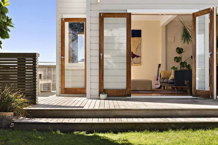 10 Earls Terrace Mount Victoria_16