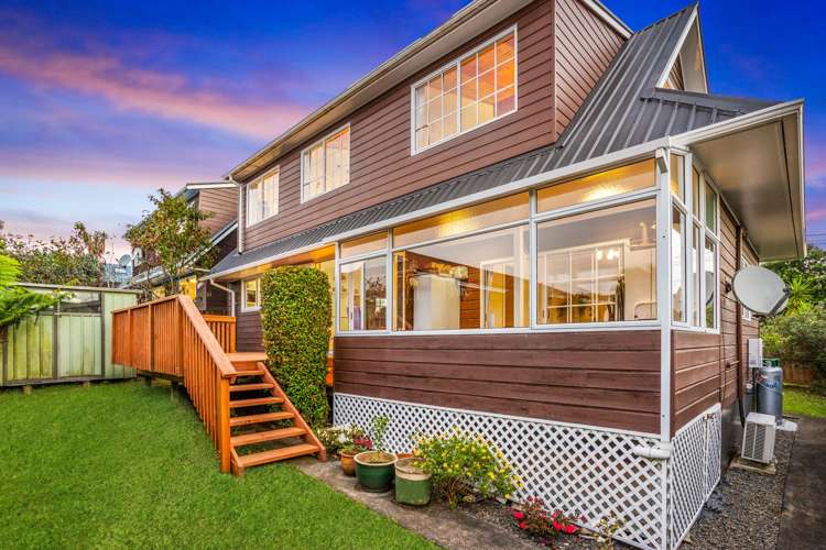 54 Evans Road Glen Eden_19