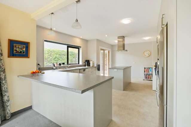 64 Cedar Drive Paraparaumu Beach_3