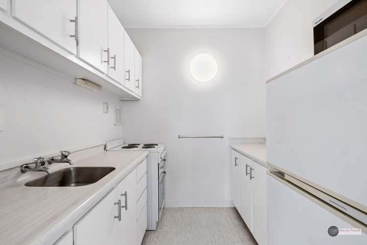 58/70 Hobson Street Thorndon_6