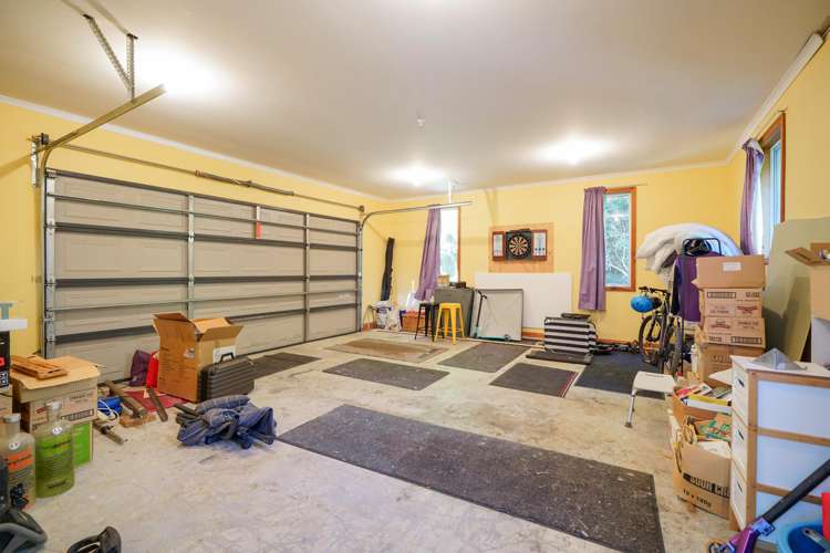 4 Spence Avenue Otatara_24