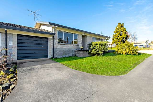 Centrally located 2 Bedroom unit in Papakura