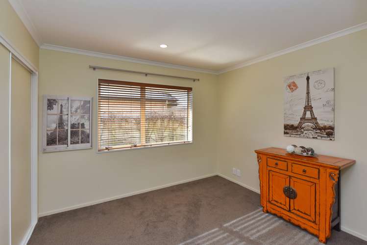 9 Highpeak Place Wigram_15