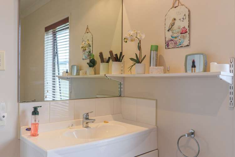 15 Bunyan Road Coastlands_12