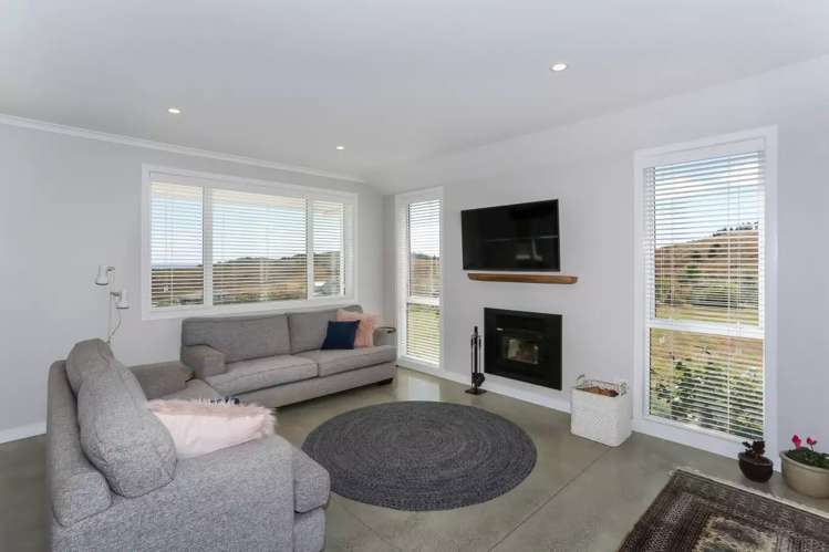 167 Chamberlain Road Bombay_2