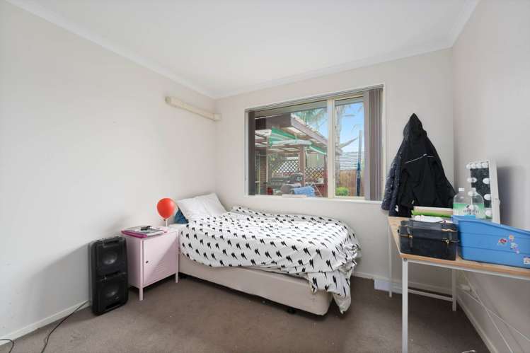 11 Bonny Crescent Massey_15