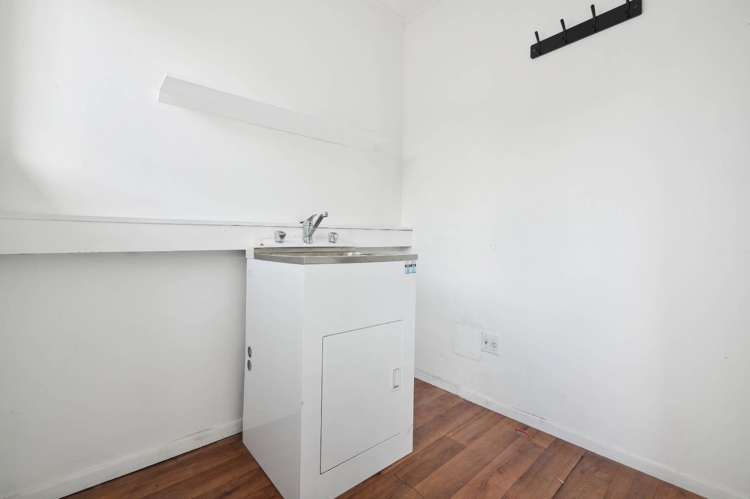 119 Te Atatu Road Te Atatu South_9