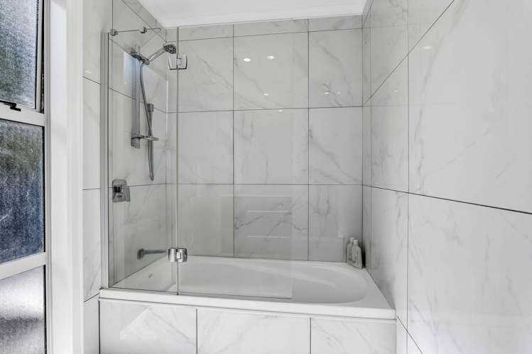 377 Mangorei Road Merrilands_11