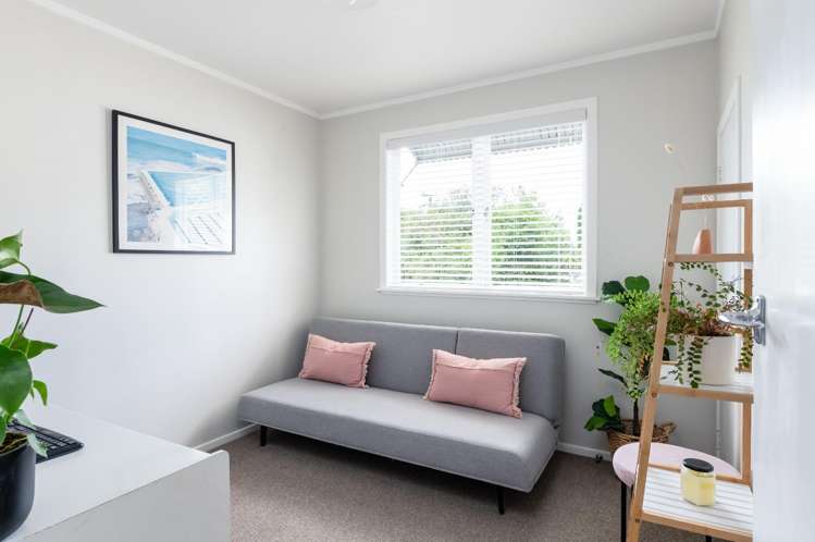 7 Winstone Avenue 1053_10