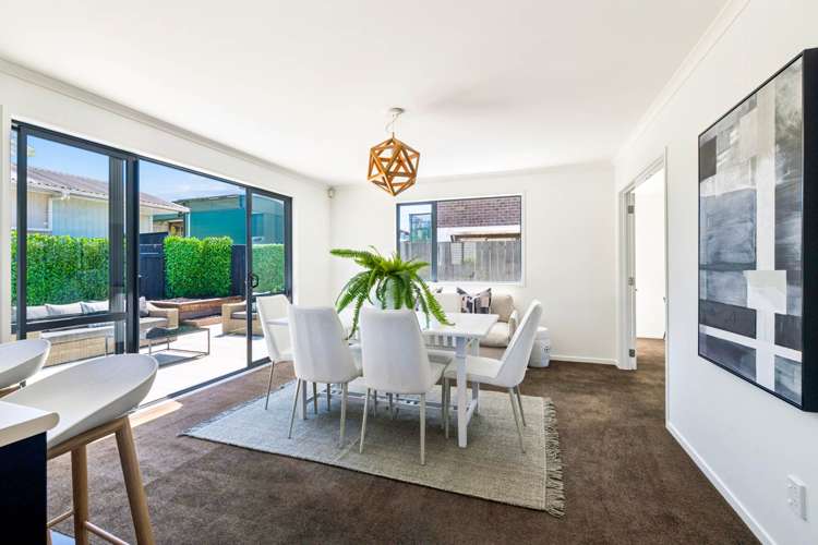 1 Meadowland Drive Shelly Park_4