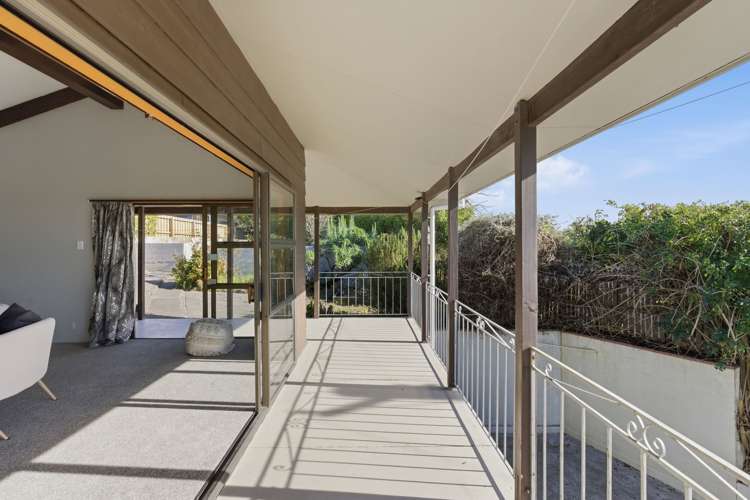 88 Huntsbury Avenue_3