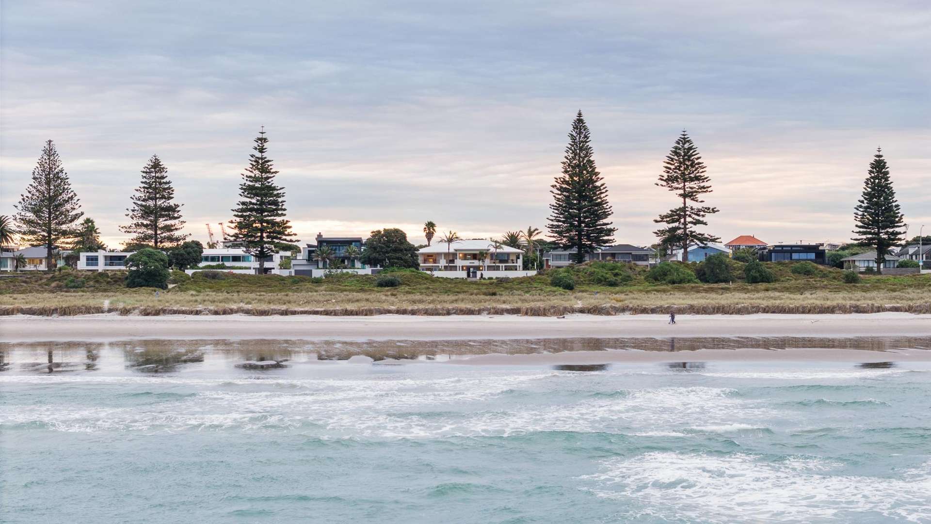 91 Marine Parade Mount Maunganui_0