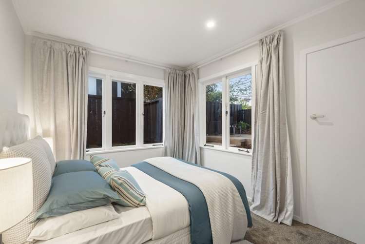 2/76 Francis Street Hauraki_12