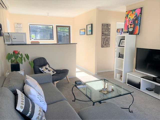 ELLERSLIE TWO BEDROOM!