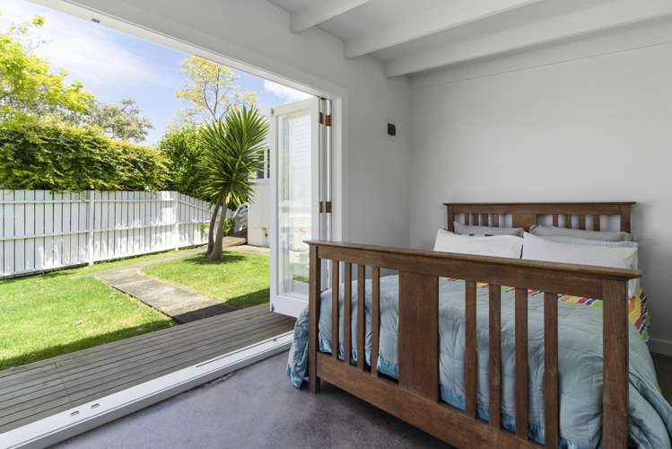 92 Astley Avenue New Lynn_15