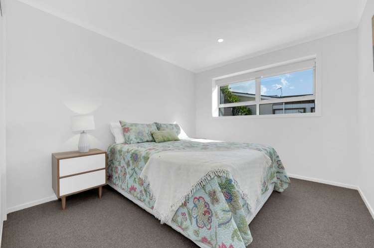 77 Karaka Road Beachlands_17