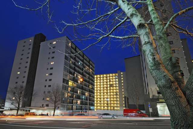 Freehold 2-Bedroom+Carpark Gem in Central Auckland