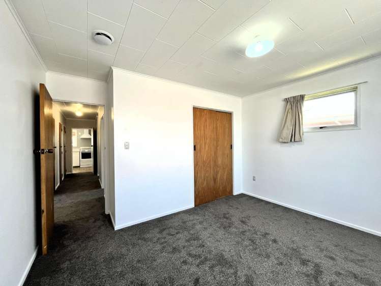 138 Portsmouth Road 10480_5