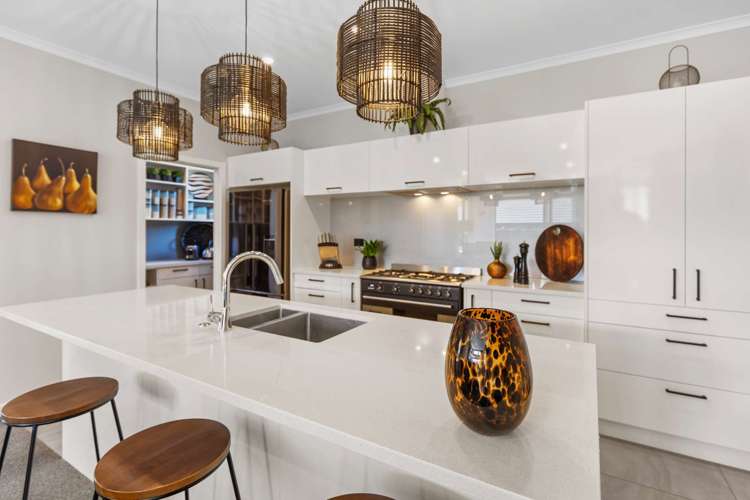 57 Benmore Crescent Pyes Pa_5