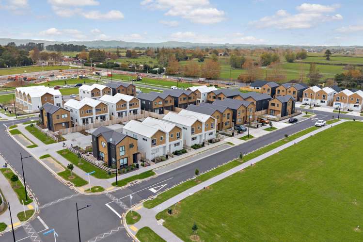25 Black Angus Boulevard Karaka_11