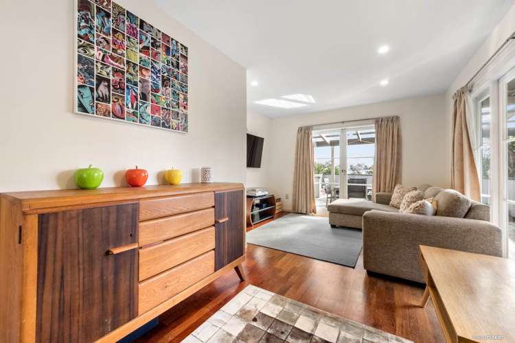 2/40 Verbena Road Birkdale_2