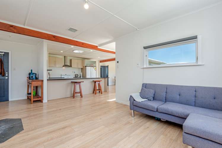 82 Mill Street Marton_15