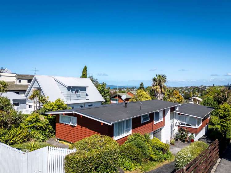 1&2/32 Kowhai Road Campbells Bay_4